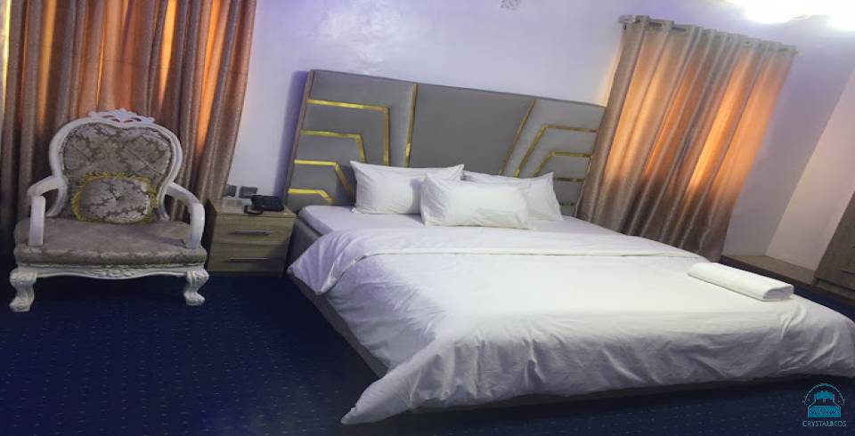 Dee Rocket Hotel